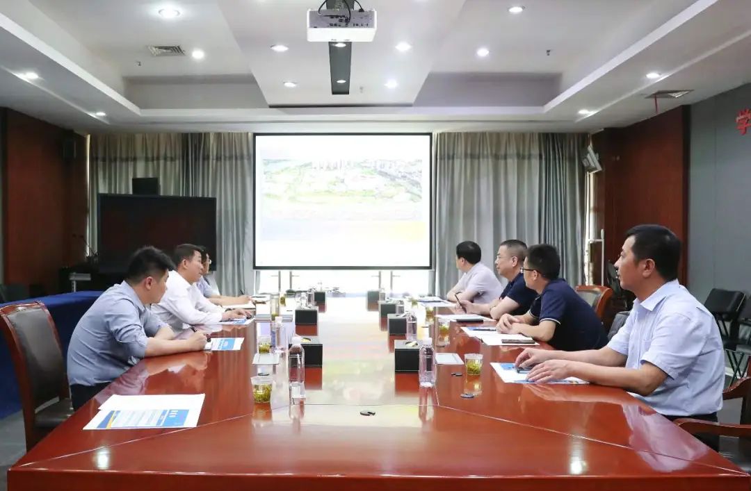 東方航空武漢公司來武體考察交流，共商合作事宜