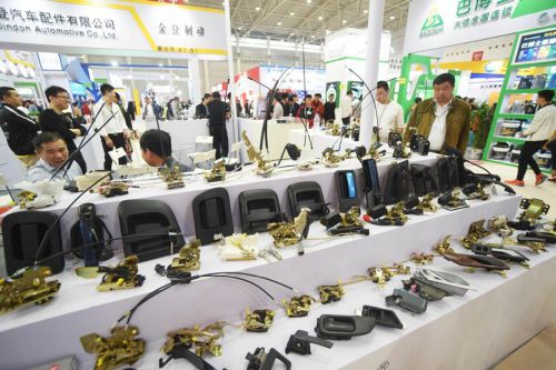 1700多家企業(yè)帶拳頭產(chǎn)品來(lái)漢，“辦汽配展離不開(kāi)武漢”(圖3)