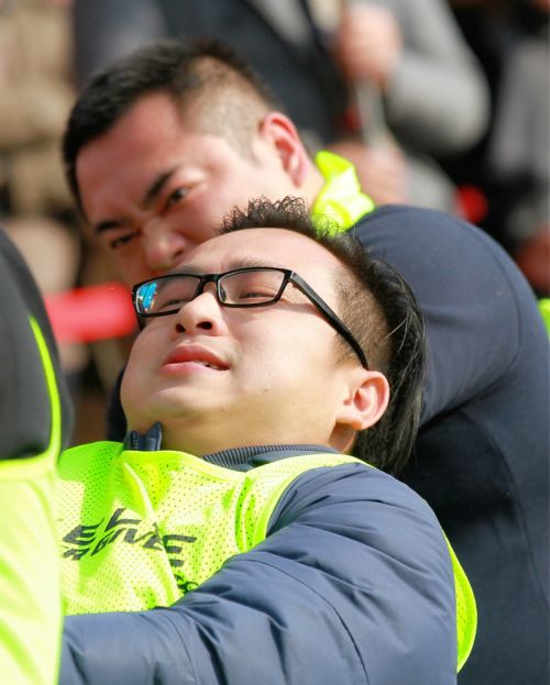 武漢體育中心衛(wèi)冕全區(qū)拔河比賽冠軍(圖13) 武漢體育中心衛(wèi)冕全區(qū)拔河比賽冠軍(圖13)