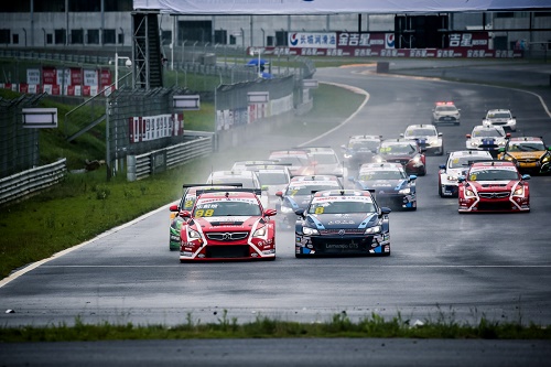 原來(lái)你自家的車(chē)都可以激戰(zhàn)至此！“活力車(chē)都”迎來(lái)CTCC房車(chē)錦標(biāo)賽(圖2)