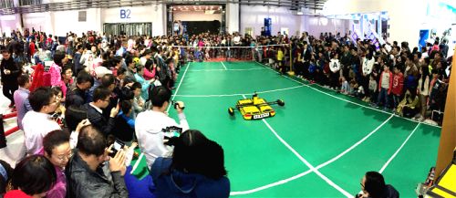 2018亞洲羽毛球錦標(biāo)賽即將開(kāi)啟 人機(jī)大戰(zhàn)成外場(chǎng)嘉年華最大亮點(diǎn)(圖2)