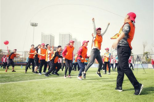 武漢體育中心舉辦2018趣味運(yùn)動(dòng)會(huì)(圖5) 武漢體育中心舉辦2018趣味運(yùn)動(dòng)會(huì)(圖5)