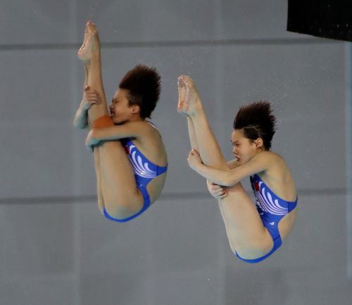 跳水世界杯第四日 謝思埸男子3米板奪金 張家齊掌敏潔獲女子雙人十米跳臺(tái)冠軍(圖7) 跳水世界杯第四日 謝思埸男子3米板奪金 張家齊掌敏潔獲女子雙人十米跳臺(tái)冠軍(圖7)