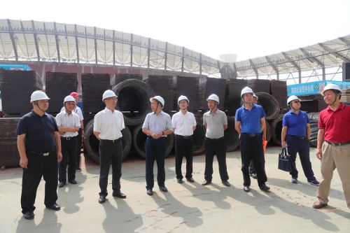 彭緒寧來武漢體育中心調(diào)研軍運(yùn)會(huì)建設(shè)(圖6) 彭緒寧來武漢體育中心調(diào)研軍運(yùn)會(huì)建設(shè)(圖6)