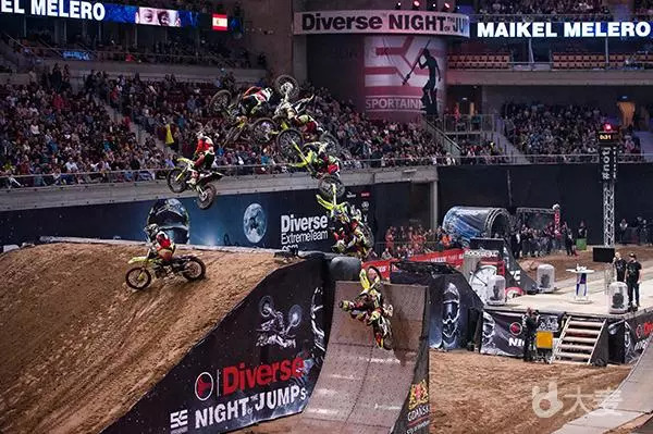 “十一黃金周”江城暢想“速度與激情”！2018中國(guó)汽車(chē)摩托車(chē)運(yùn)動(dòng)大會(huì)明日預(yù)售！(圖10)