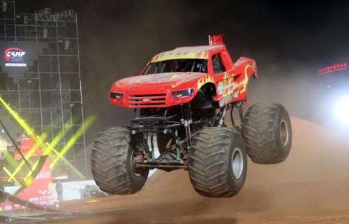 2018年中國(guó)汽車摩托車運(yùn)動(dòng)大會(huì)在武漢體育中心開幕(圖9)