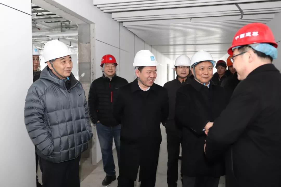 市委常委、宣傳部長張世華調(diào)研軍運會主媒體中心