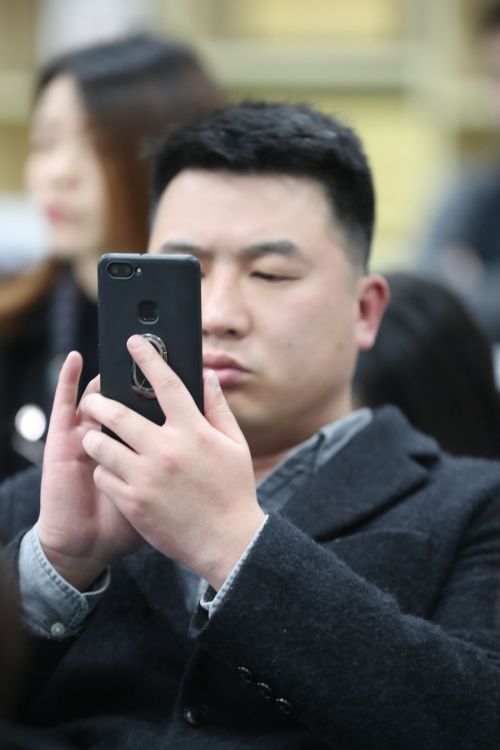 拿起手機(jī)當(dāng)記者 ▏武漢體育中心舉辦手機(jī)攝影專題培訓(xùn)(圖5) 拿起手機(jī)當(dāng)記者 ▏武漢體育中心舉辦手機(jī)攝影專題培訓(xùn)(圖5)