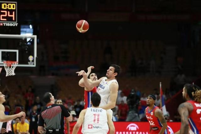 半場(chǎng)打卡下班，塞爾維亞90比47大勝波多黎各