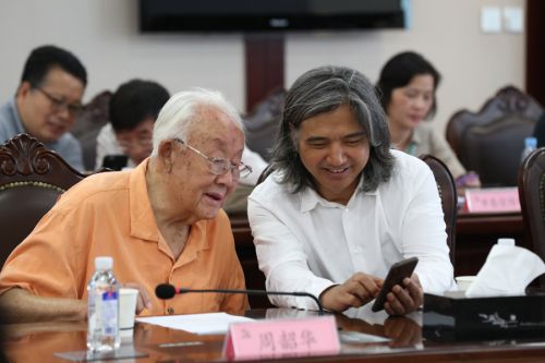 軍運(yùn)會主場館藝術(shù)品通過驗收 中國風(fēng)荊楚韻讓人驚艷(圖7)