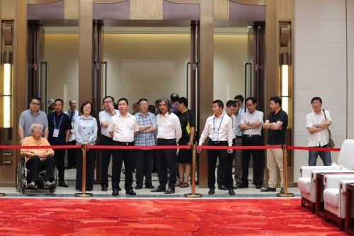 軍運(yùn)會主場館藝術(shù)品通過驗收 中國風(fēng)荊楚韻讓人驚艷(圖9)