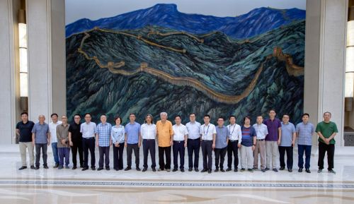 解密軍運(yùn)會主題國畫——《巍巍長城》(圖2) 解密軍運(yùn)會主題國畫——《巍巍長城》(圖2)