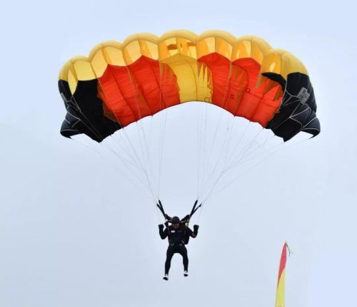 “中國車都”:被實(shí)力耽誤的“體育特長生”(圖9) “中國車都”:被實(shí)力耽誤的“體育特長生”(圖9)