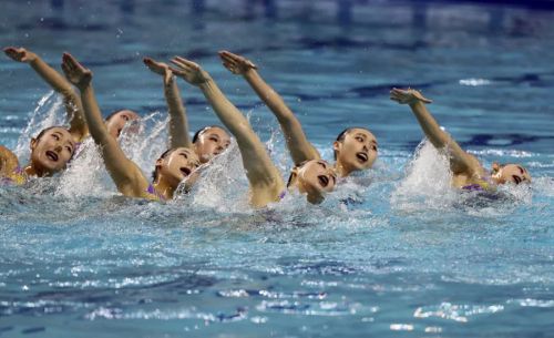 “水上芭蕾”究竟有多美？全國花樣游泳錦標賽武漢“綻放”（附精美圖集）(圖4)