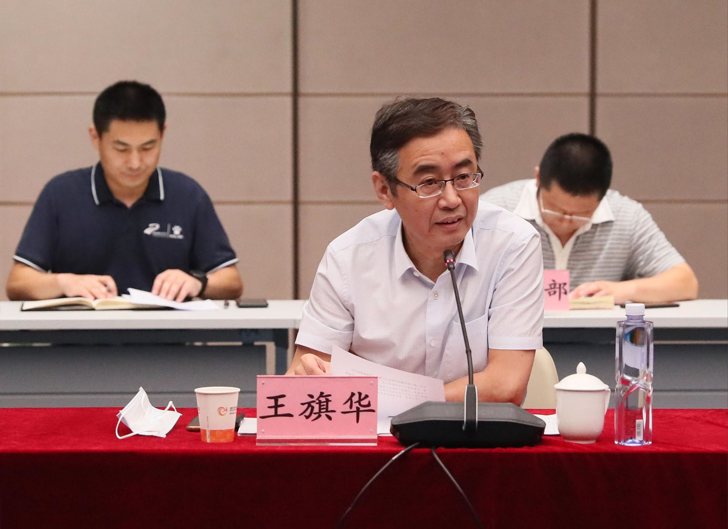 公司召開軍運(yùn)會體育中心博物館方案專家咨詢論證會(圖2)